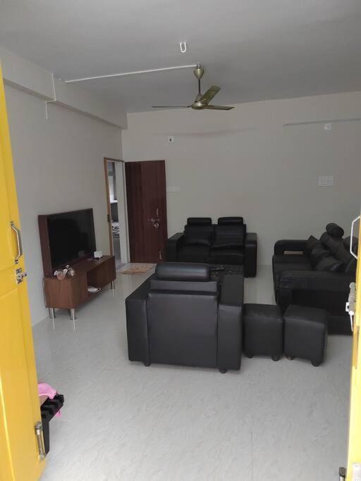 Gangi Kota North Flat Apartment Kovvur Ngoại thất bức ảnh